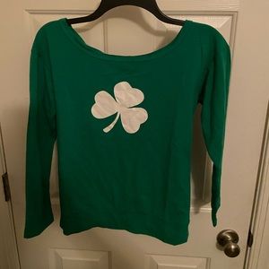 Irish Clover Juniors L/S T-shirt set w/Glasses, Beaded Necklace St Patri…